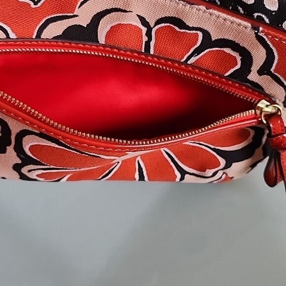 Coach Poppy Flight Bag - Picture 11 of 11